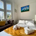 Cambridge Stays 3Br House, Easy Walk To City Center, 2 Showers, Garden, 2 Free Parking Spaces